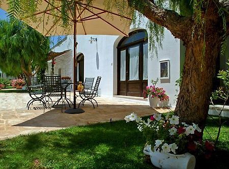 Hotel Masseria L'Ovile Ostuni Bagian luar foto